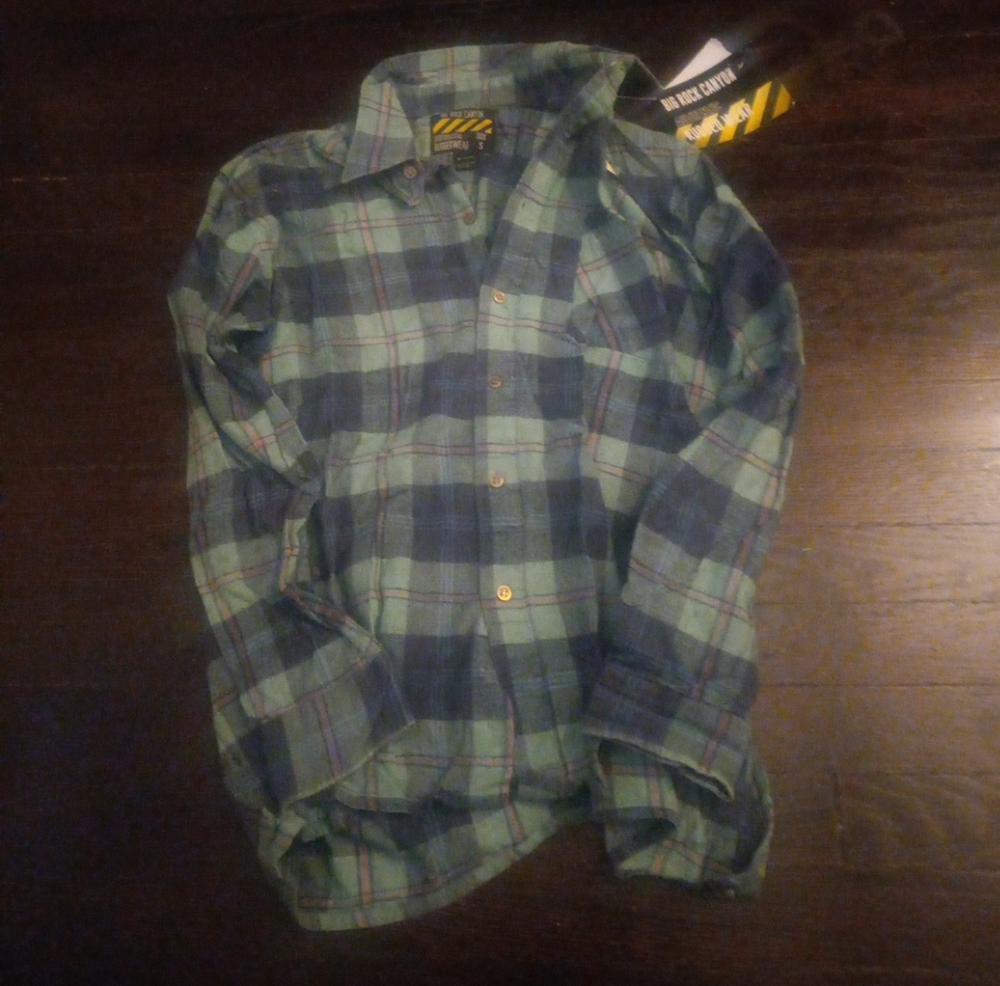 Big Rock Canyon Flannel Rugged Wear Womans Size Small Blue Green Red Brand New